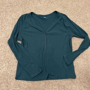 Old navy green long sleeve Henley